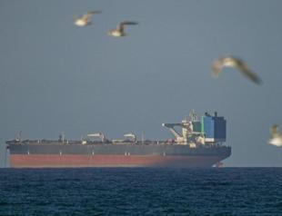 Iran threatens to again close Hormuz, if US blockade continues