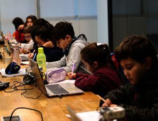 Türkiye to introduce ‘child line’ system, tighten VPN rules