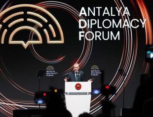 Erdoğan holds flurry of talks with leaders at Antalya forum