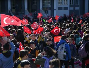 Schools across Türkiye unite to honor victims of Kahramanmaraş shooting