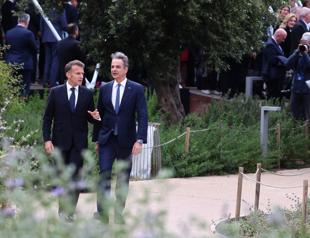 Greece, France renew defense pact, expand strategic cooperation