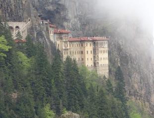 Rockfall risk probe launched to shield Sümela Monastery’s access route