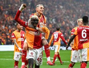 Galatasaray takes giant step for historic league title