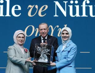 Türkiye unveils 10-year plan to spark baby boom