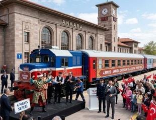 Theater Train departs from Ankara