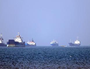 US-Iran ceasefire on brink as UAE reports attacks