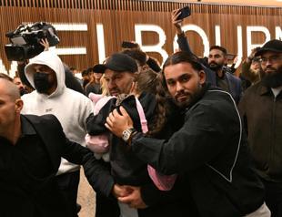 Women linked to ISIL fighters return to Australia from Mideast