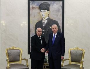 Türkiye, Algeria seek to expand trade as leaders meet in Ankara