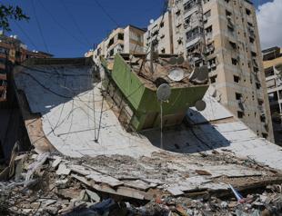 Israel ramps up airstrikes across Lebanon despite ceasefire