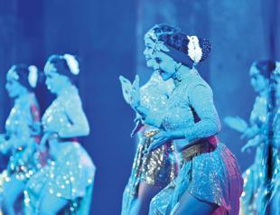 Taj Express opens Antalya State Theaters Festival
