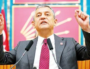 CHP leader slams mayor over switch to AKP