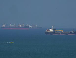 Western military presence set to rise near Hormuz