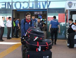 Iran World Cup squad lands in Antalya for training