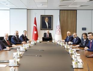 Türkiye economy resilient to shocks, financial panel says