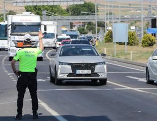 Authorities tighten traffic checks ahead of Eid rush