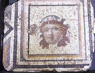 Lost panel of ‘Gypsy Girl’ mosaic returned to Türkiye