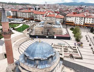 Historic madrasa undergoes restoration in central Türkiye