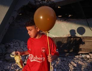 No feasts, no joy: Gazans mark a dark Eid