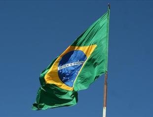 Brazil moves toward five-day workweek