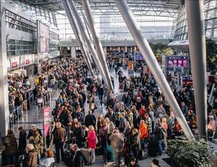 Munich airport briefly halts flights after drone alert