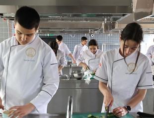 ‘Mother recipes’ integrated into gastronomy high school curriculum