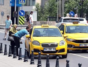 Istanbul taxi chamber launches live WhatsApp line for complaints