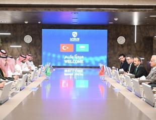 Ankara, Riyadh ink railway, transport agreements