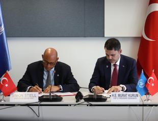 Türkiye signs host agreement for COP31 conference