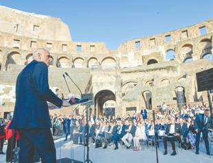 Rome’s Colosseum hosts landmark Troy exhibition