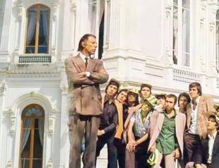 Set of cult comedy classic to become banking center
