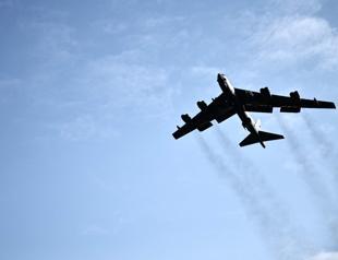 Eight dead in US bomber crash in California: military