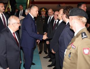 Türkiye hosts Polish president for two-day visit
