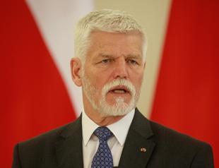 Czech president files competency lawsuit against cabinet