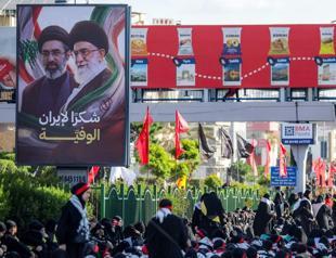 US says Iran talks to continue, both sides pausing strikes
