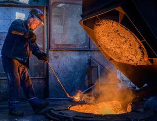 Germanys energy-hungry small firms struggle with green shift