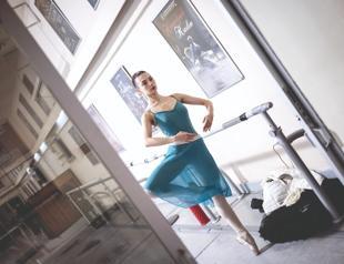 Turkish ballerina advances to final on Bolshoi stage