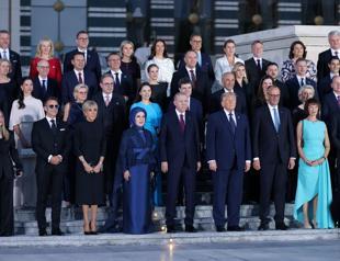Erdoğan holds NATO summit talks with leaders