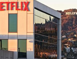 Netflix strikes deals in short-form video push