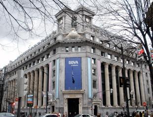 BBVA, former chairman to stand trial over spying