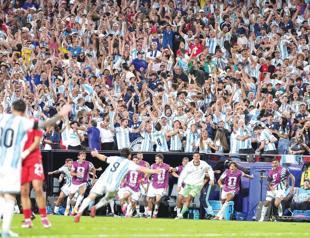 England, Argentina to renew bitter rivalry in World Cup semi-final