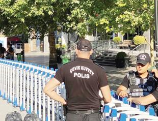 Fresh operations hit main opposition-run district in Ankara