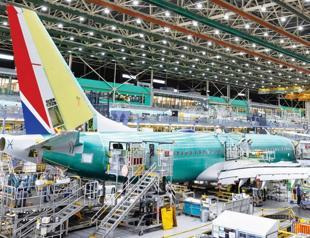 Boeing sees new generation planes dominating in 2045