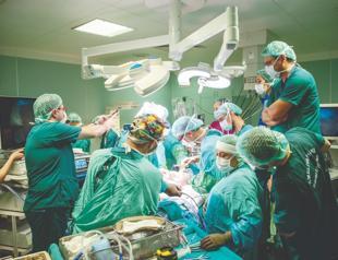 Türkiye marks national first with successful in-womb spinal surgery