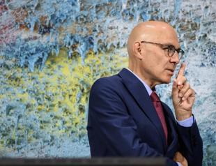 Türks term as UN human rights chief extended despite US warnings