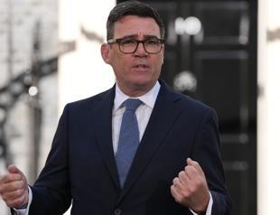 New PM Burnham vows to put Britains interest first in Trump ties