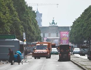 German manhunt after deadly car ramming near Berlin Gay Pride