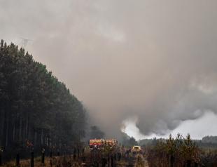 France, Spain fight wildfires ahead of fresh heatwave