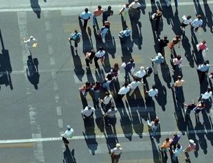 Türkiye’s unemployment rate falls to record-low 7.6 percent in June