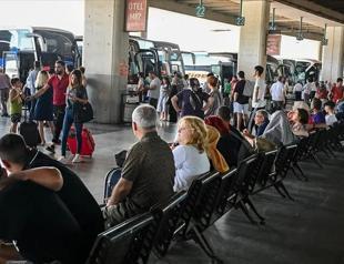 İzmir Municipality to reclaim main bus terminal