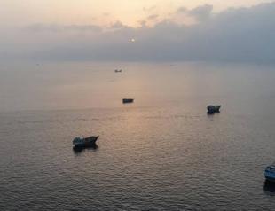 Iran Guards say wont reopen Hormuz without US meeting all Tehrans conditions